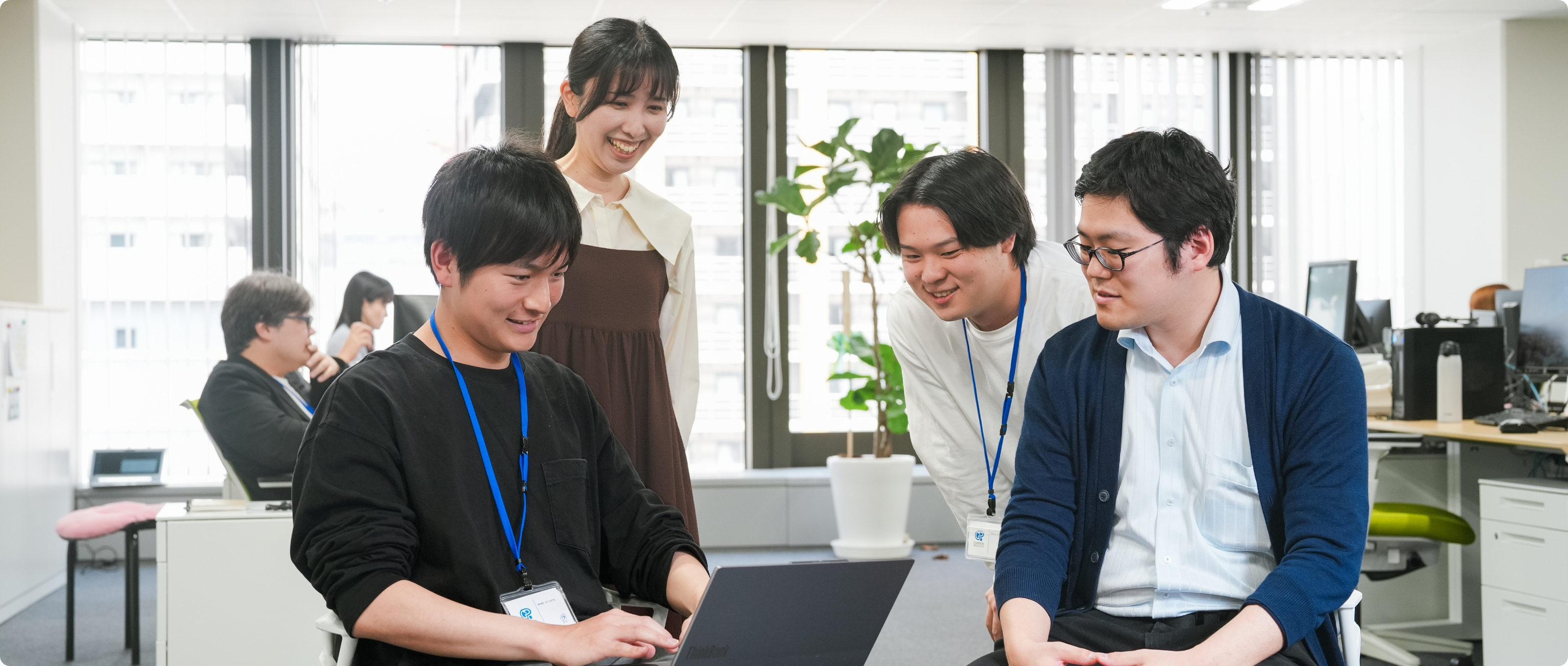 営業職の仕事風景